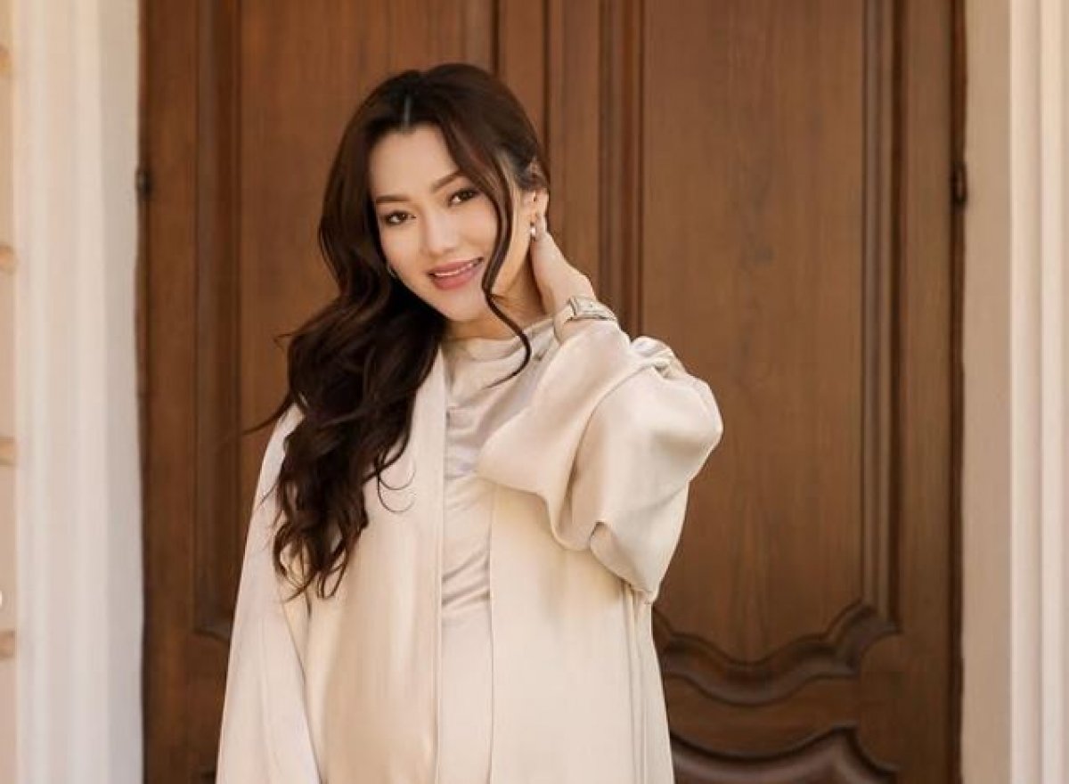 Ерке Есмахан заявила о выходе на сцену