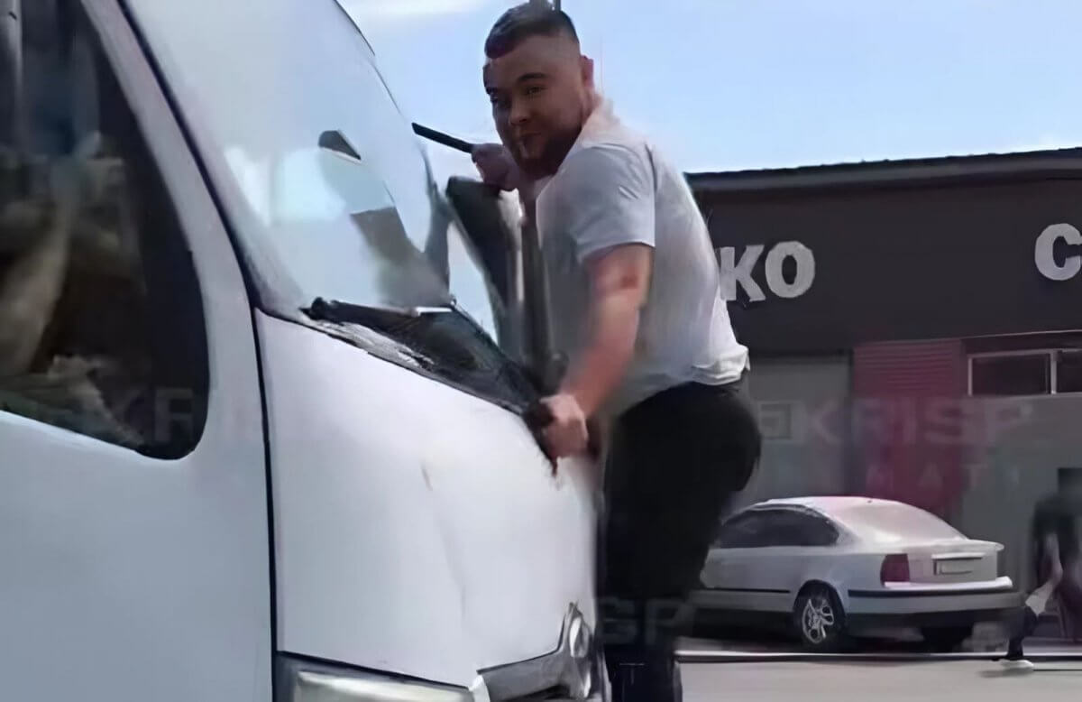 Алматинец устроил трюк с грузовиком и попал в полицию