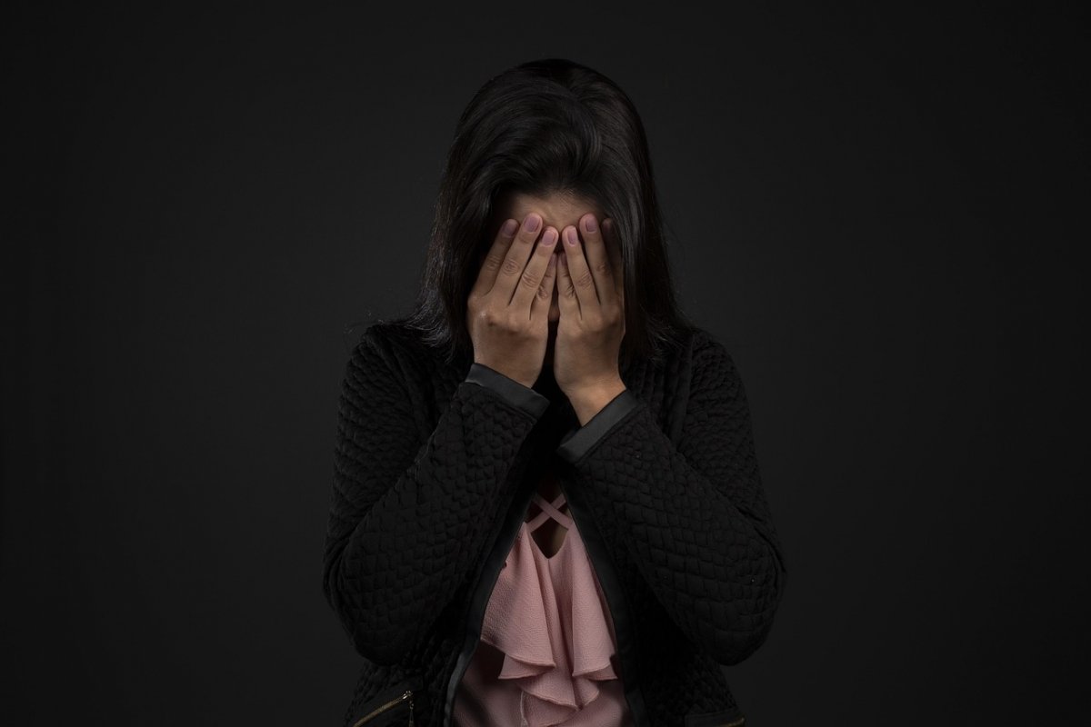 Мужчина изнасиловал девушку с нарушением слуха в Шымкенте