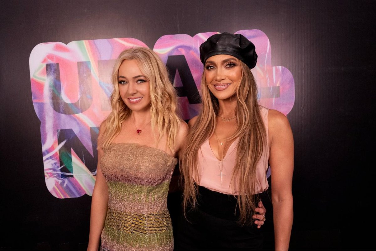 Яна Рудковская раскрыла закулисье шоу Дженнифер Лопес