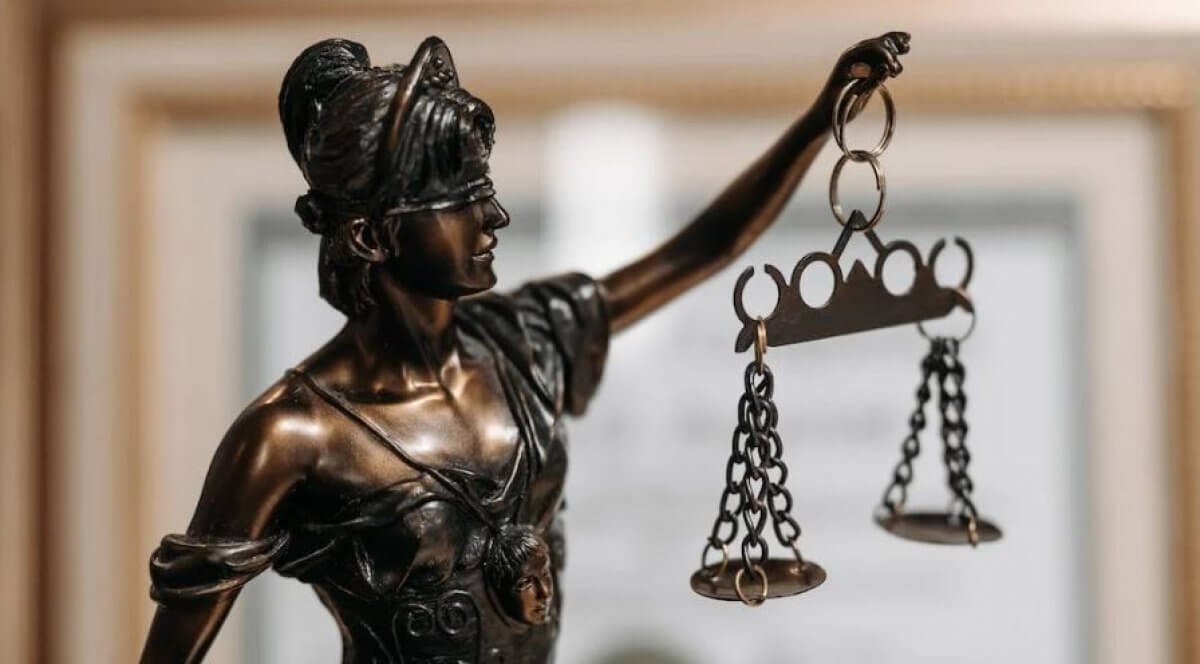 Казахстанка украла 120 миллионов, но попала под амнистию