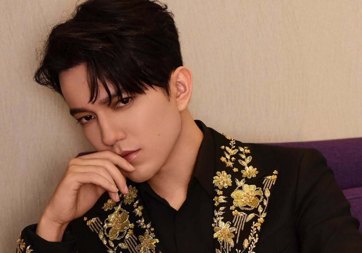 Сестренка Димаша Кудайбергена поразила публику образом на қыз узату