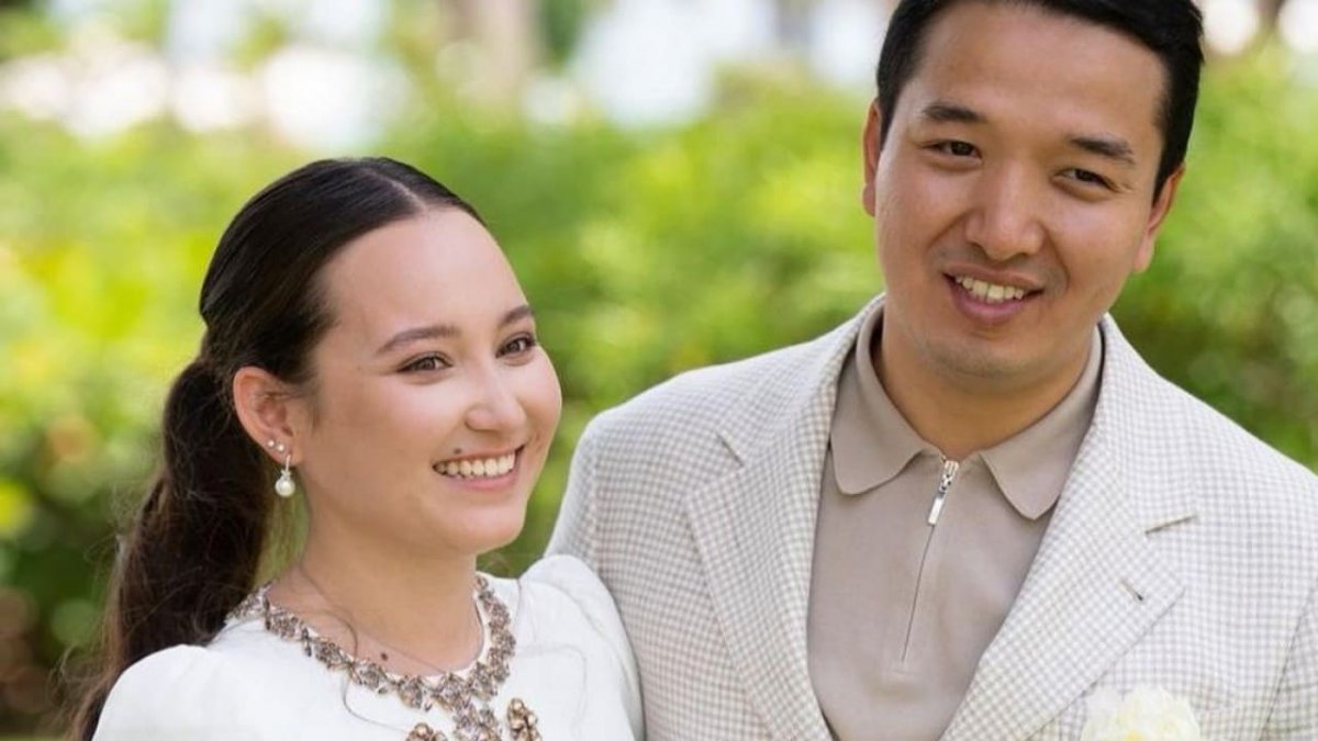 Шахматистка Жансая Абдумалик родила первенца