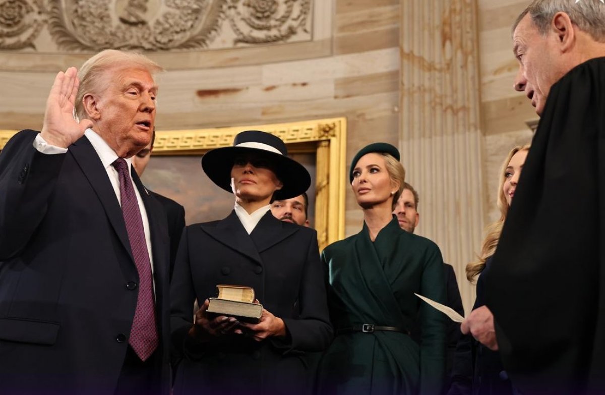 Появилась повестка встречи Трампа и Путина на Аляске