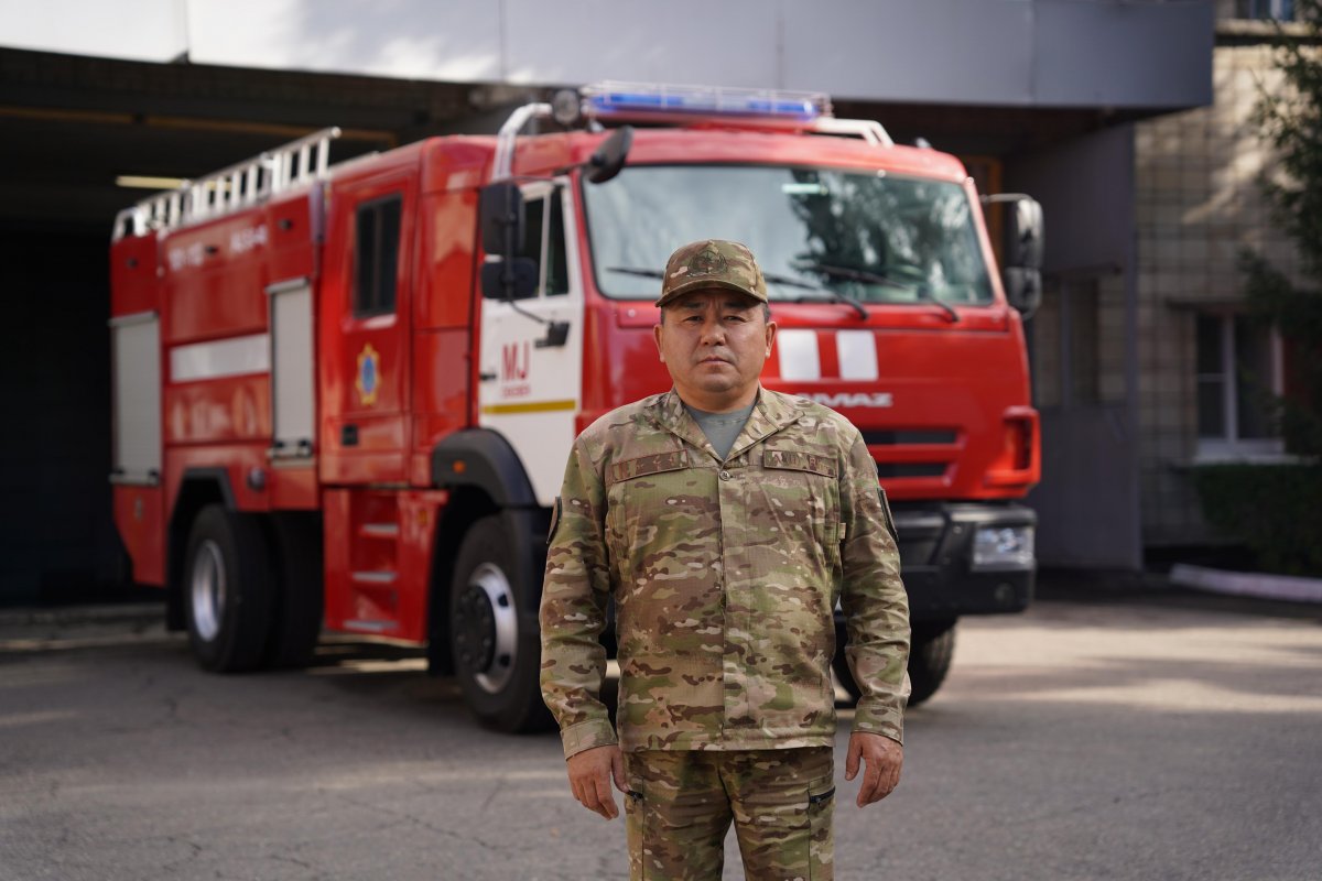 Как становятся пожарными: история огнеборца из ВКО