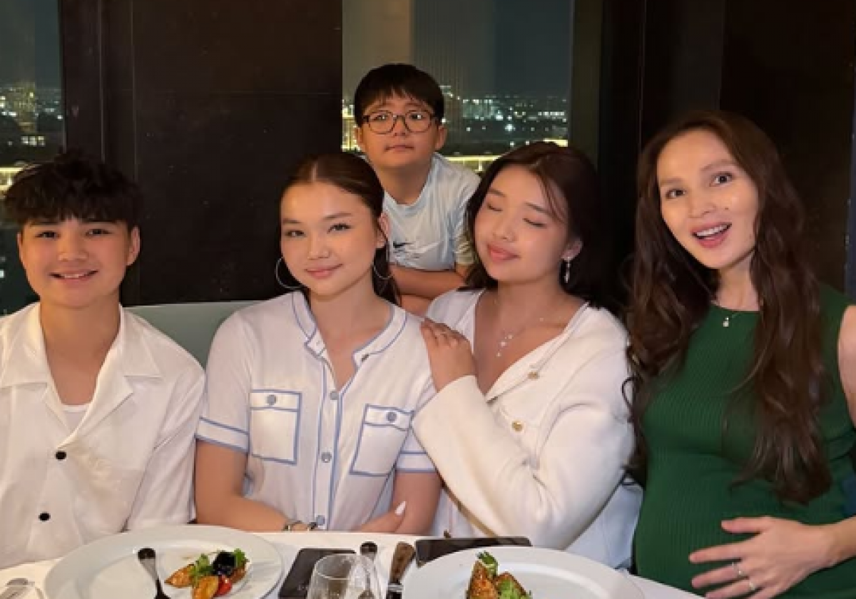 Жулдыз Абдукаримова устроила гендер-пати без Кайрата Нуртаса (ВИДЕО)