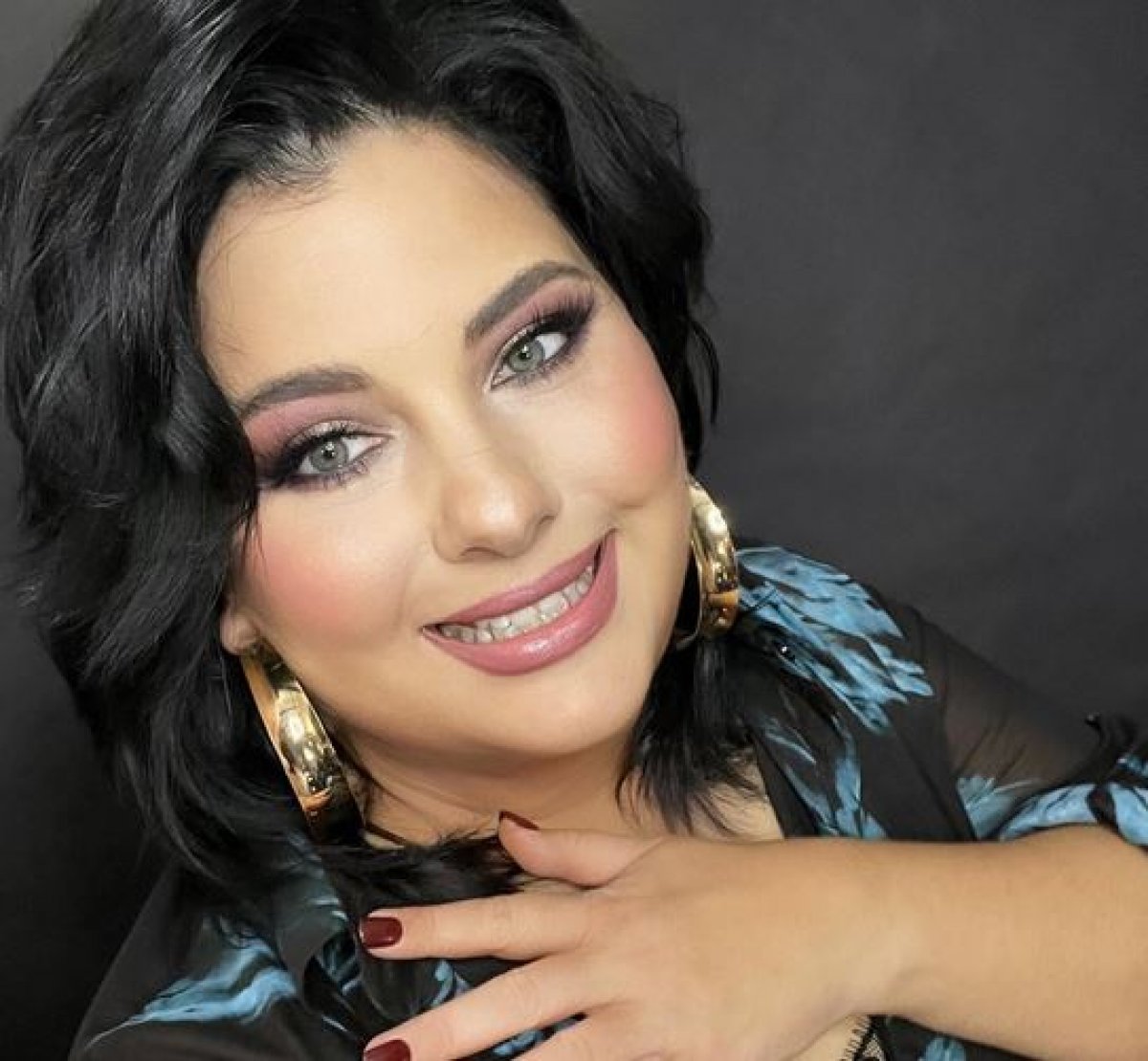 "Пройдя через потери и трудности": Карина Абдуллина заинтриговала подписчиков