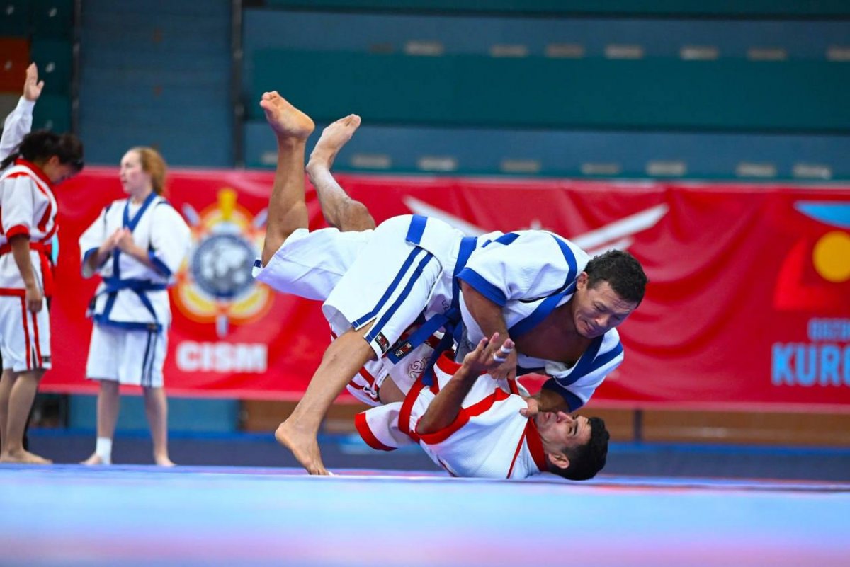 Казахстанские балуаны завоевали первое место на ЧМ CISM по қазақ күресі