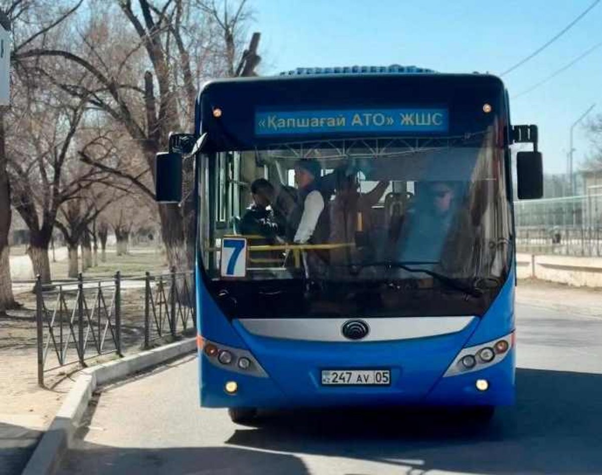 Проезд в автобусах подорожает в Конаеве