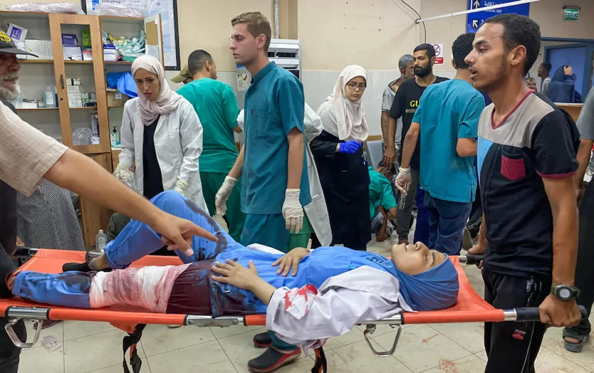 В результате авиаудара Израиля по больнице в Газе погибли 19 человек