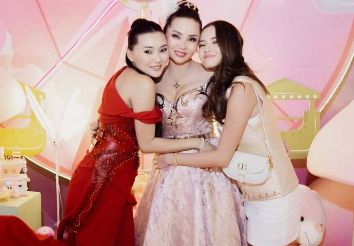 Баян Алагузова поразила масштабом и стилем семейного торжества