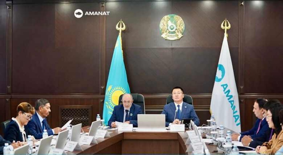 Партия AMANAT проверила исполнение предвыборной программы в Павлодарской области