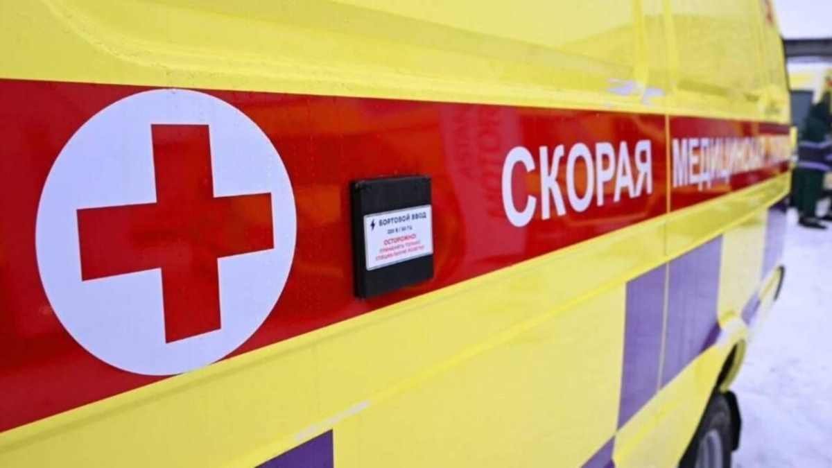 Ребенок забрался на вагон и получил сильнейший удар током в Шымкенте