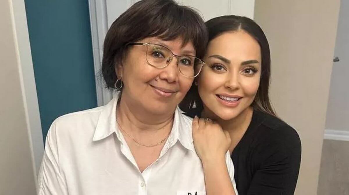 "Вторая мама": Майя Бекбаева поздравила свекровь (ВИДЕО)