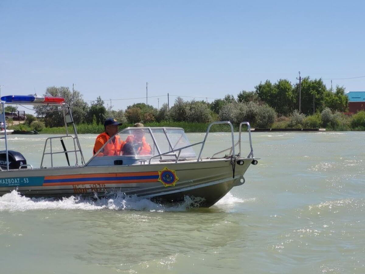 Тело мужчины нашли в реке Урал