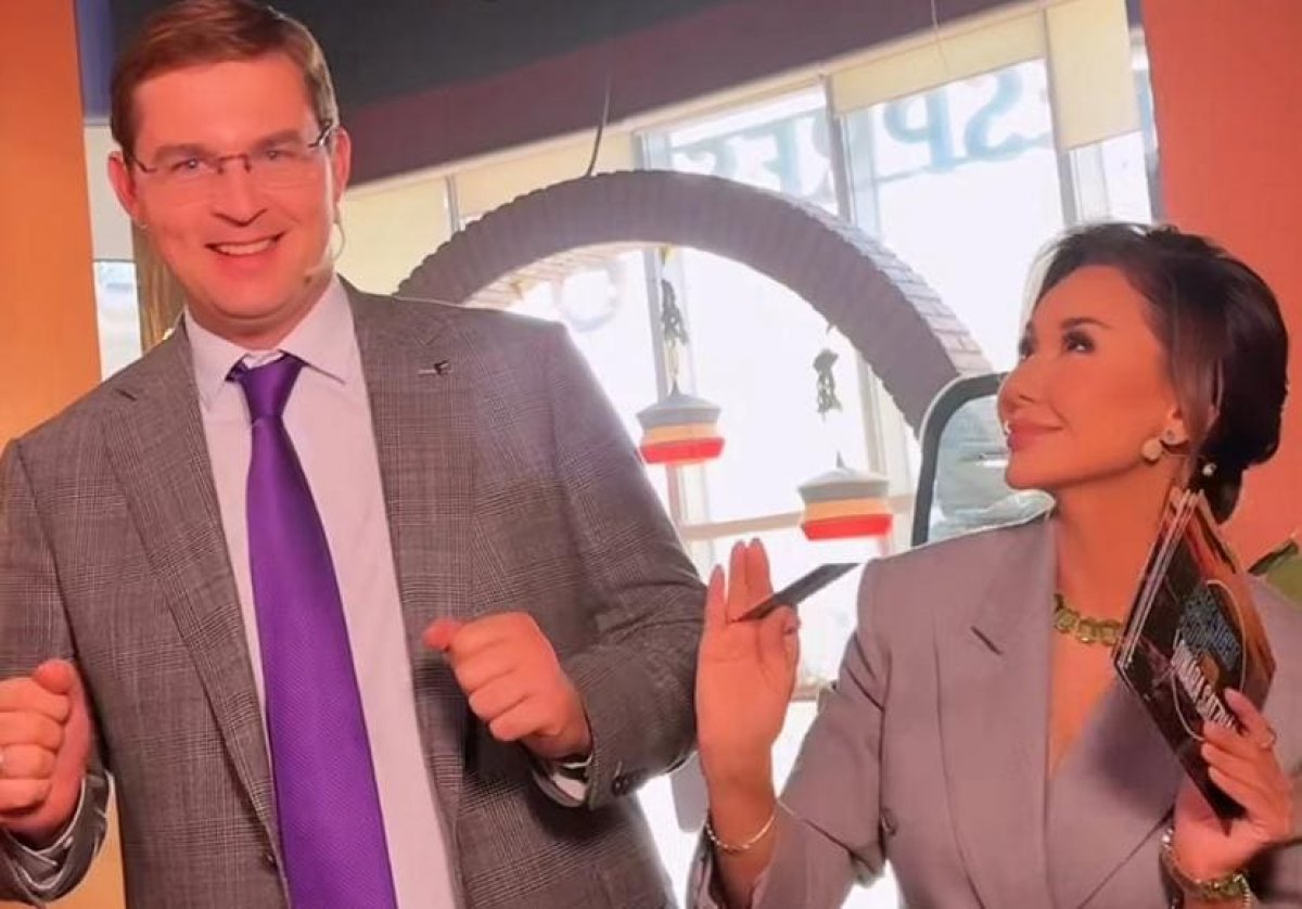 Динара Сатжан заставила танцевать миллиардера Турлова