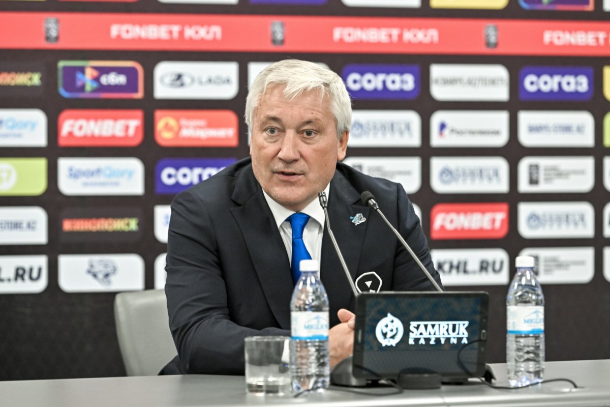 "Без крови не обошлось": тренер ХК "Барыс" рассказал о драматичной победе