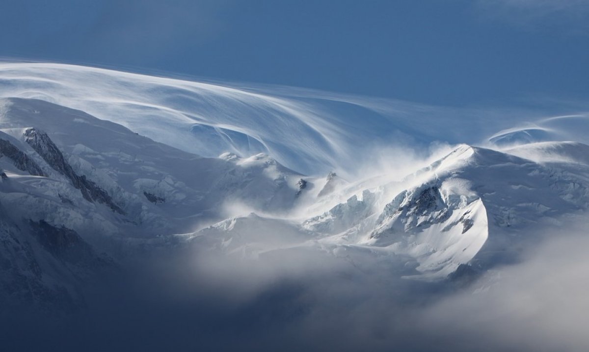 Парень травмировался во время горовосхождения в Алматы