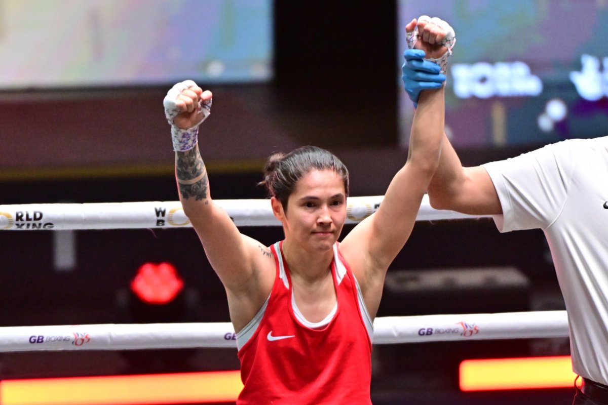 Назым Кызайбай вышла в полуфинал на чемпионате мира в Ливерпуле