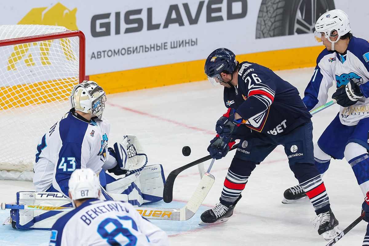 “Барыс” на выезде проиграл “Металлургу”