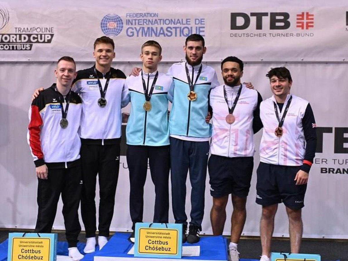 Казахстанцы выиграли медали на этапе Кубка мира по батутной гимнастике