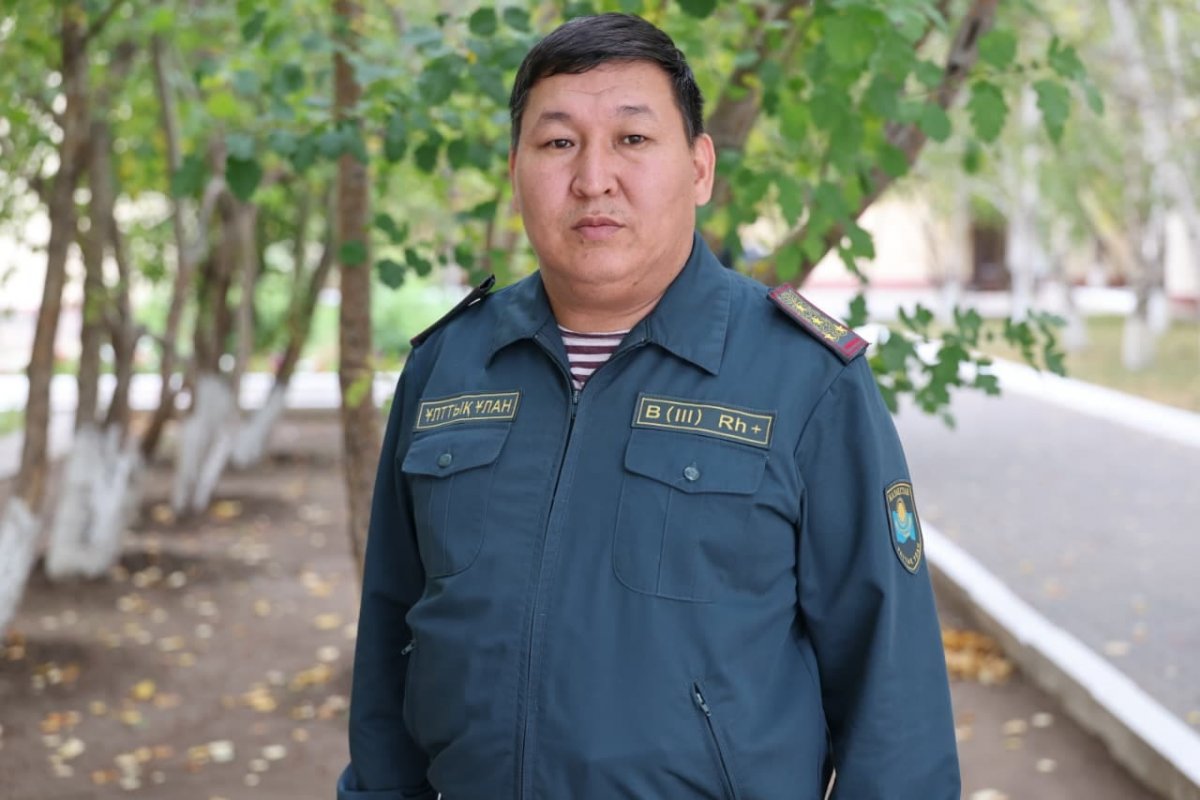 Офицер Нацгвардии второй раз спас человека на улице в Астане