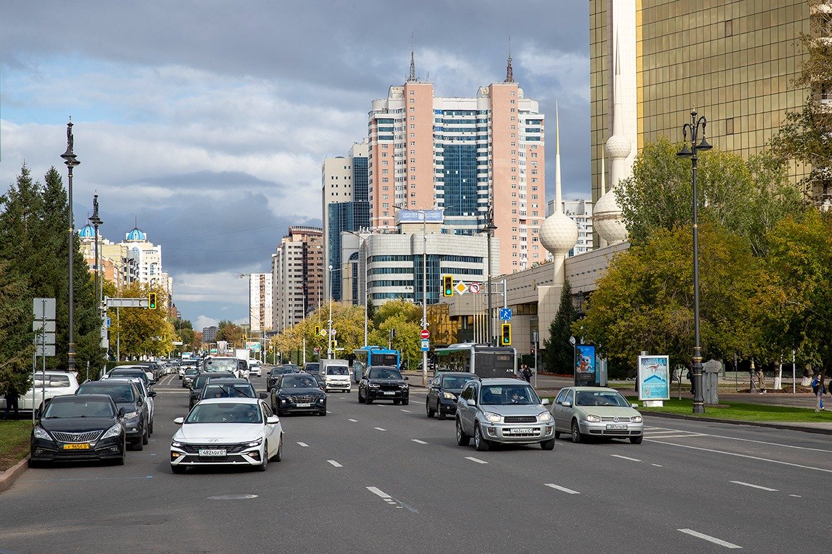 Несколько автобусов изменили маршруты в Астане