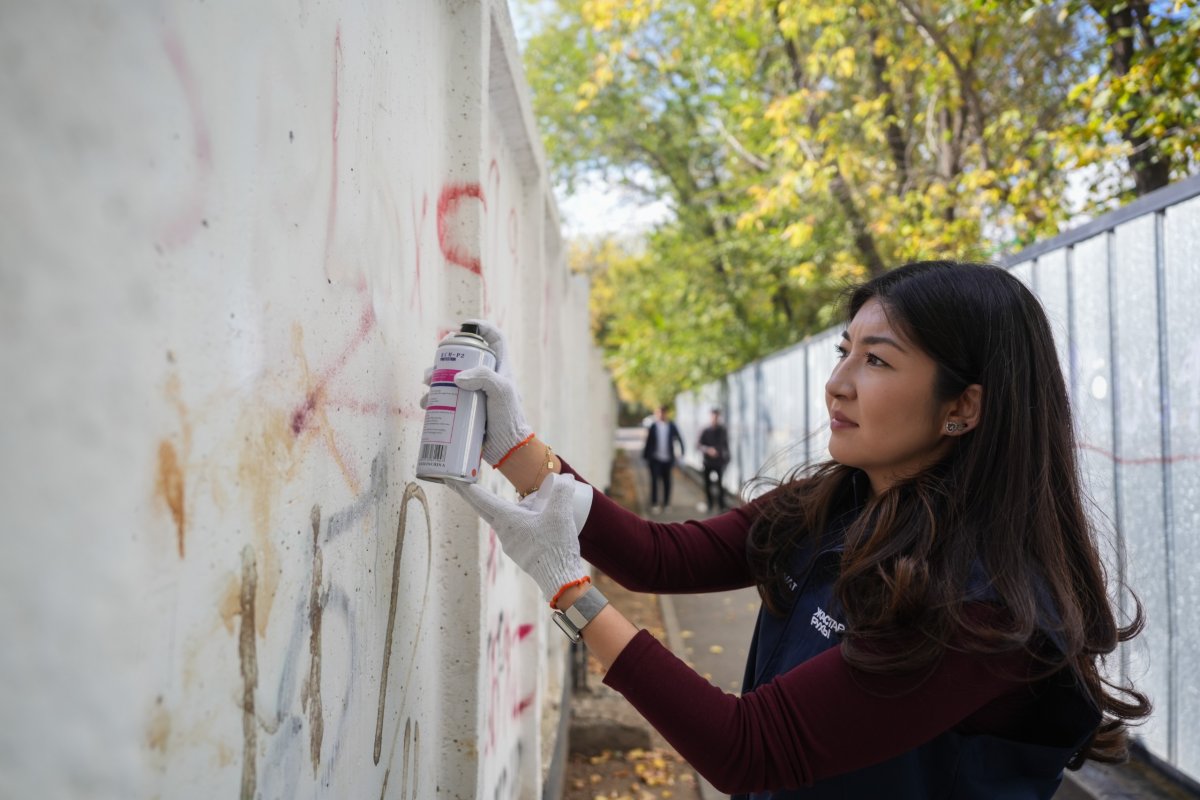 "Жастар Рухы" продолжает системную борьбу с наркопропагандой