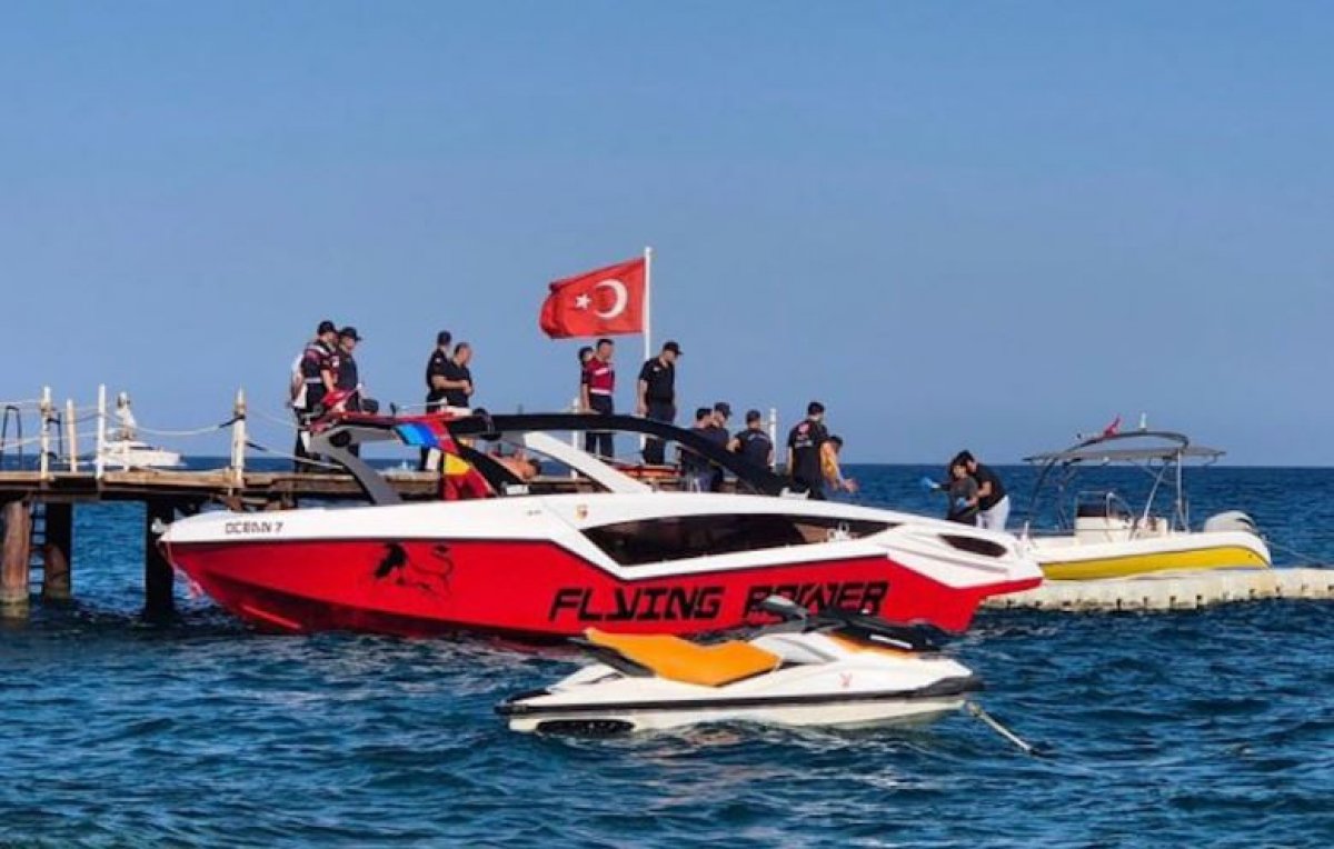 Катер насмерть переехал туристку на курорте в Турции