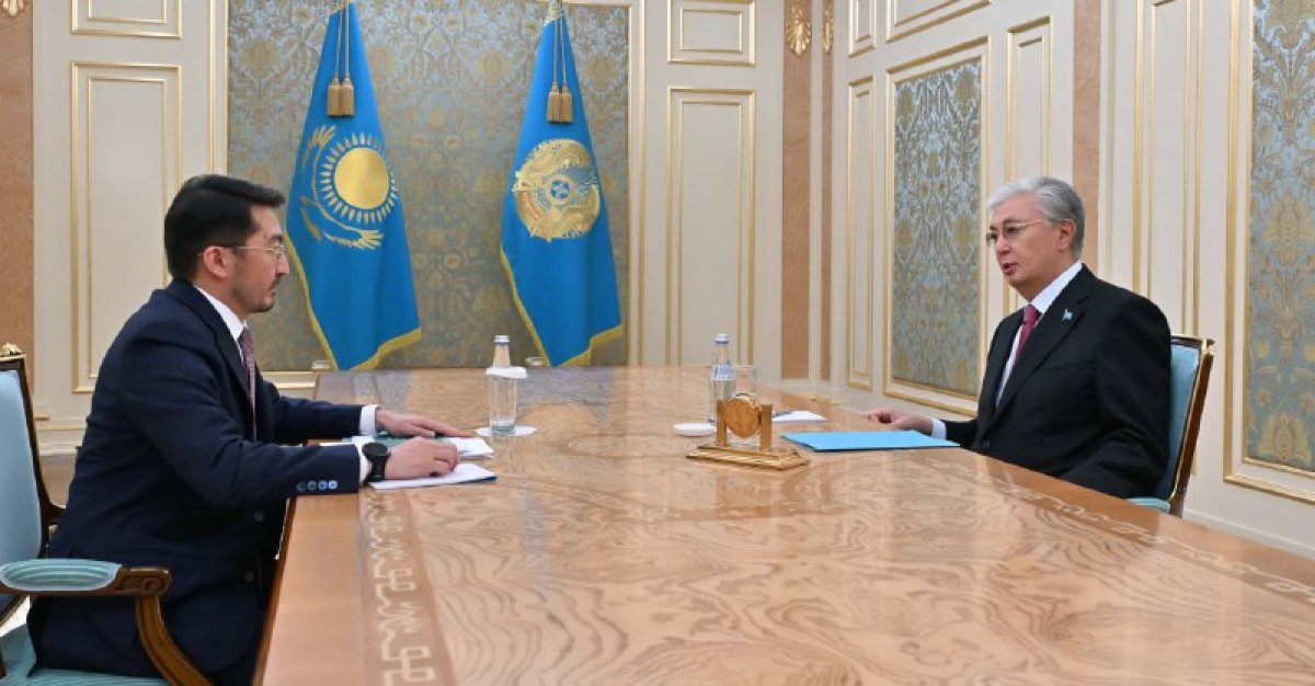 Токаев поручил Жаслану Мадиеву превратить Казахстан в цифровое государство
