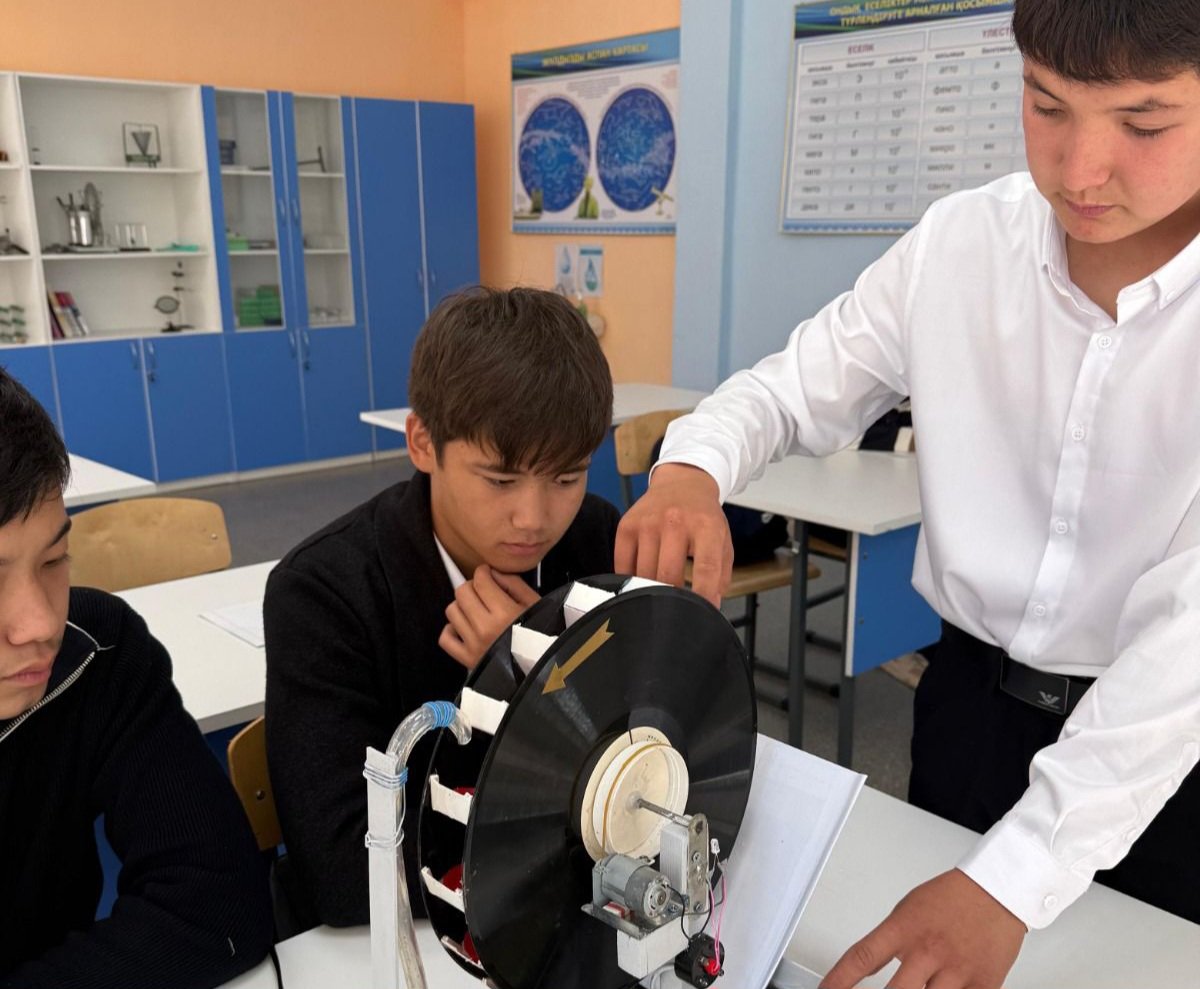 Генератор по выработке электричества сделал школьник из области Абай