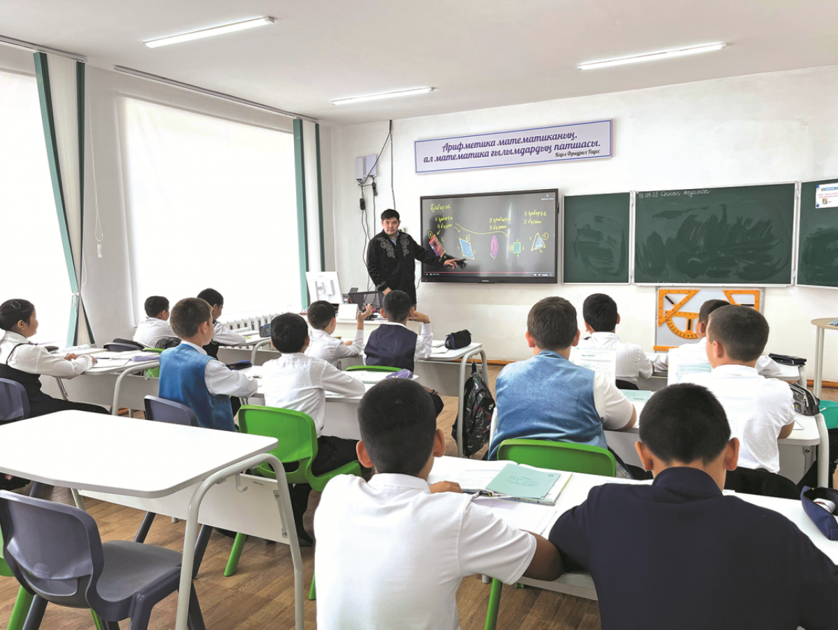 Сельский учитель Нурлан Кумаров: “Я больше нужен здесь, чем в городе”