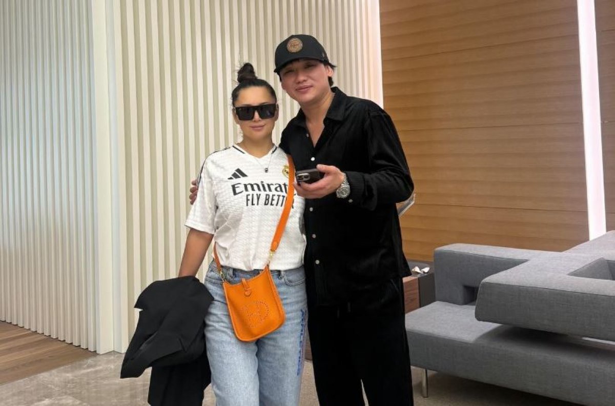 Родители Кайрата Нуртаса выступили на юбилее мамы Мадины Садвакасовой