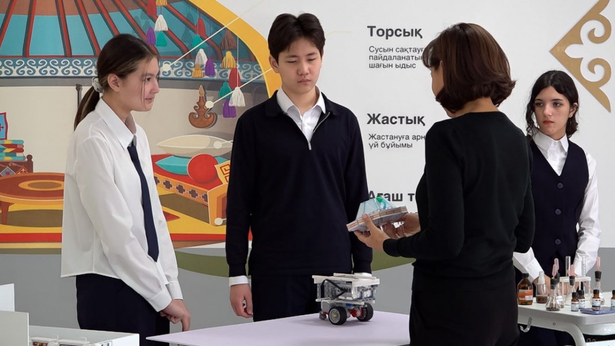 Казахстан улучшил позиции в области образования