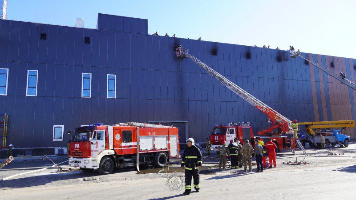 Возгорание произошло на стройке ТРЦ "РИО" в Кокшетау