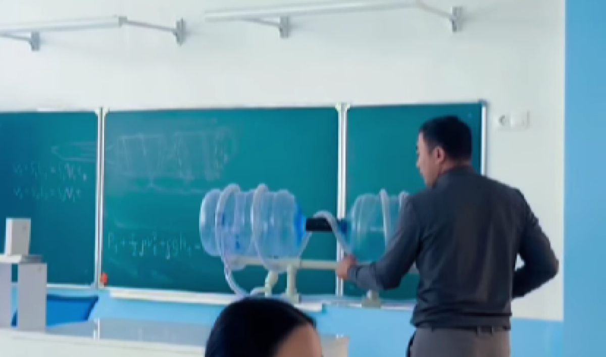 Учитель физики из Казахстана покорил Казнет своим изобретением