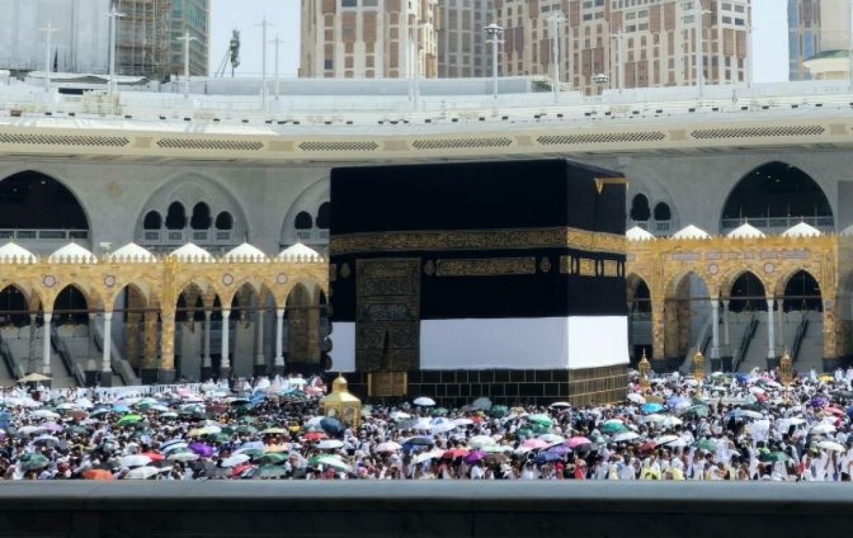 Саудовская Аравия разрешила паломничество с любой визой