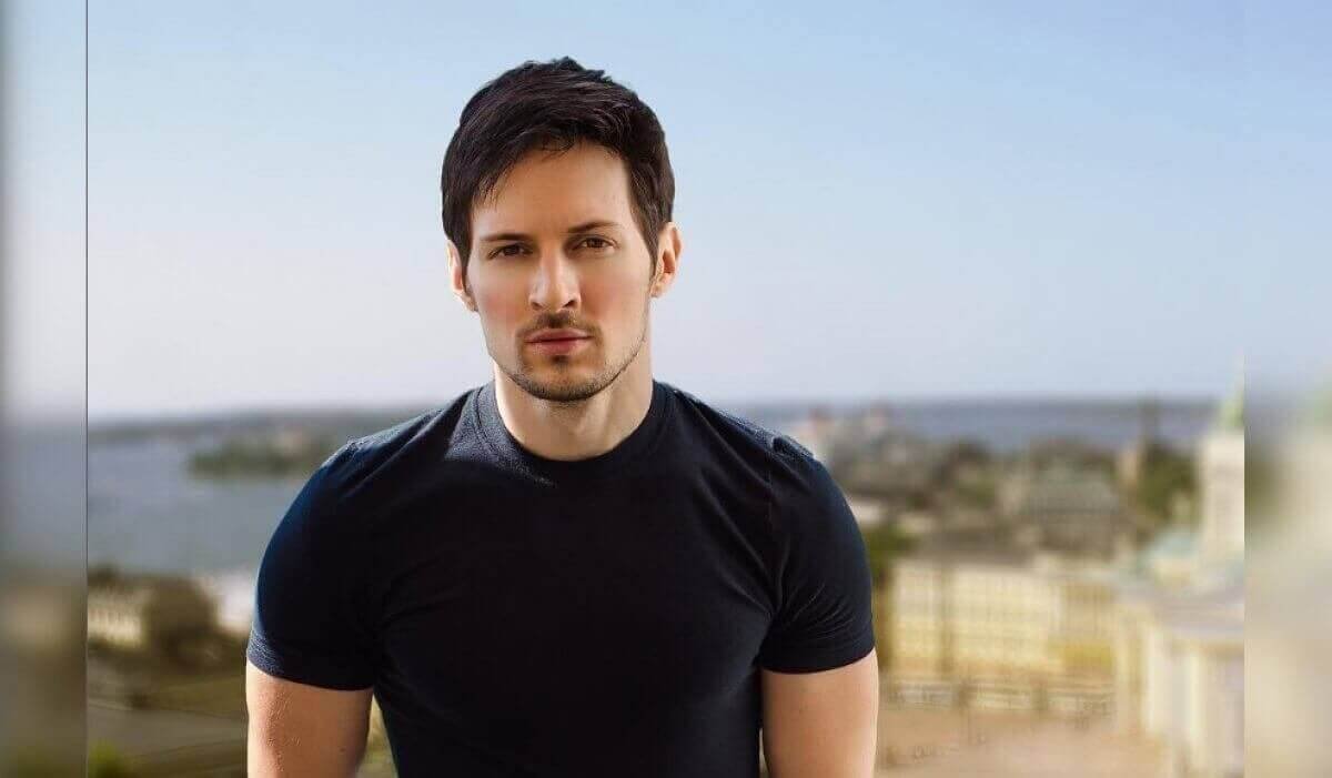 Павел Дуров назвал причину купания в Кольсайском озере