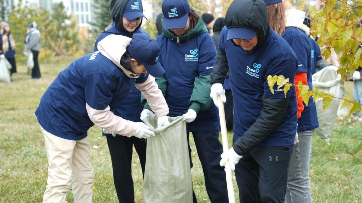 Казахстан установил рекорд по числу участников экологического субботника