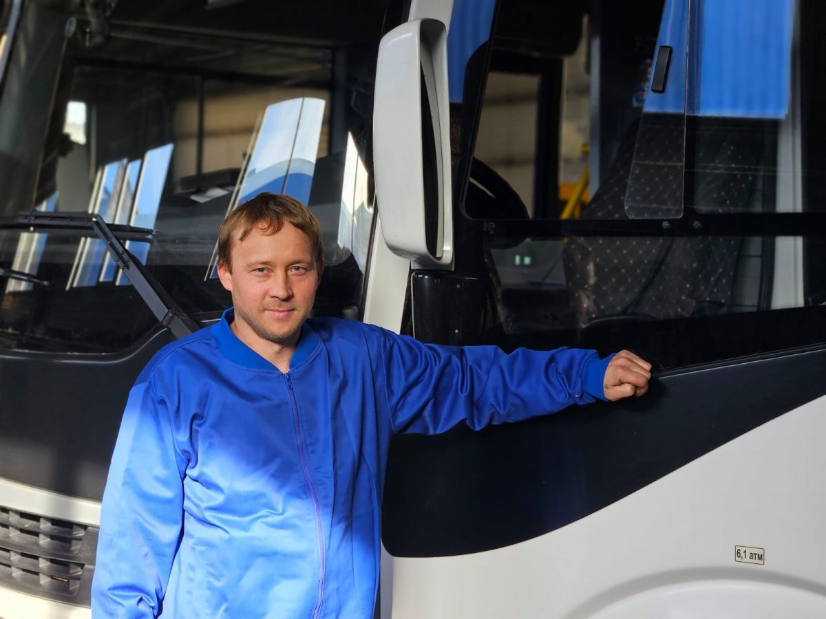 Мир держится на плечах Сергея Янца