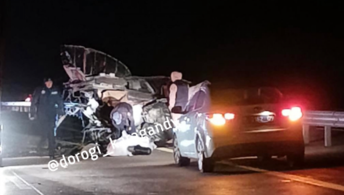 Смертельное ДТП с участием "КамАЗа" произошло на трассе Караганда – Астана