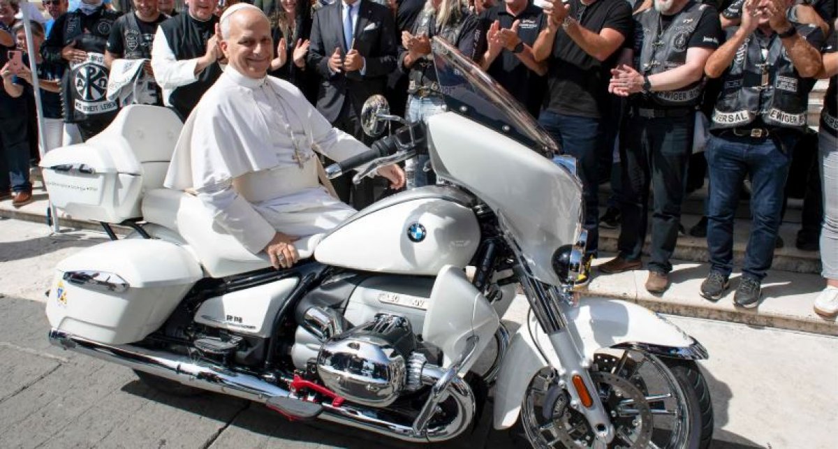 Мотоцикл Папы Римского ушел с молотка за 156 тысяч евро