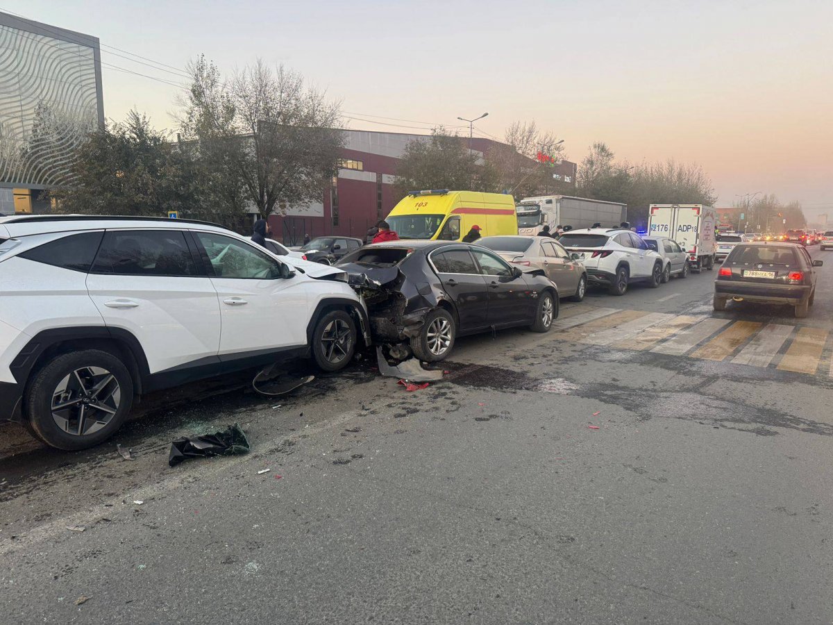 Массовое ДТП произошло в Абайской области