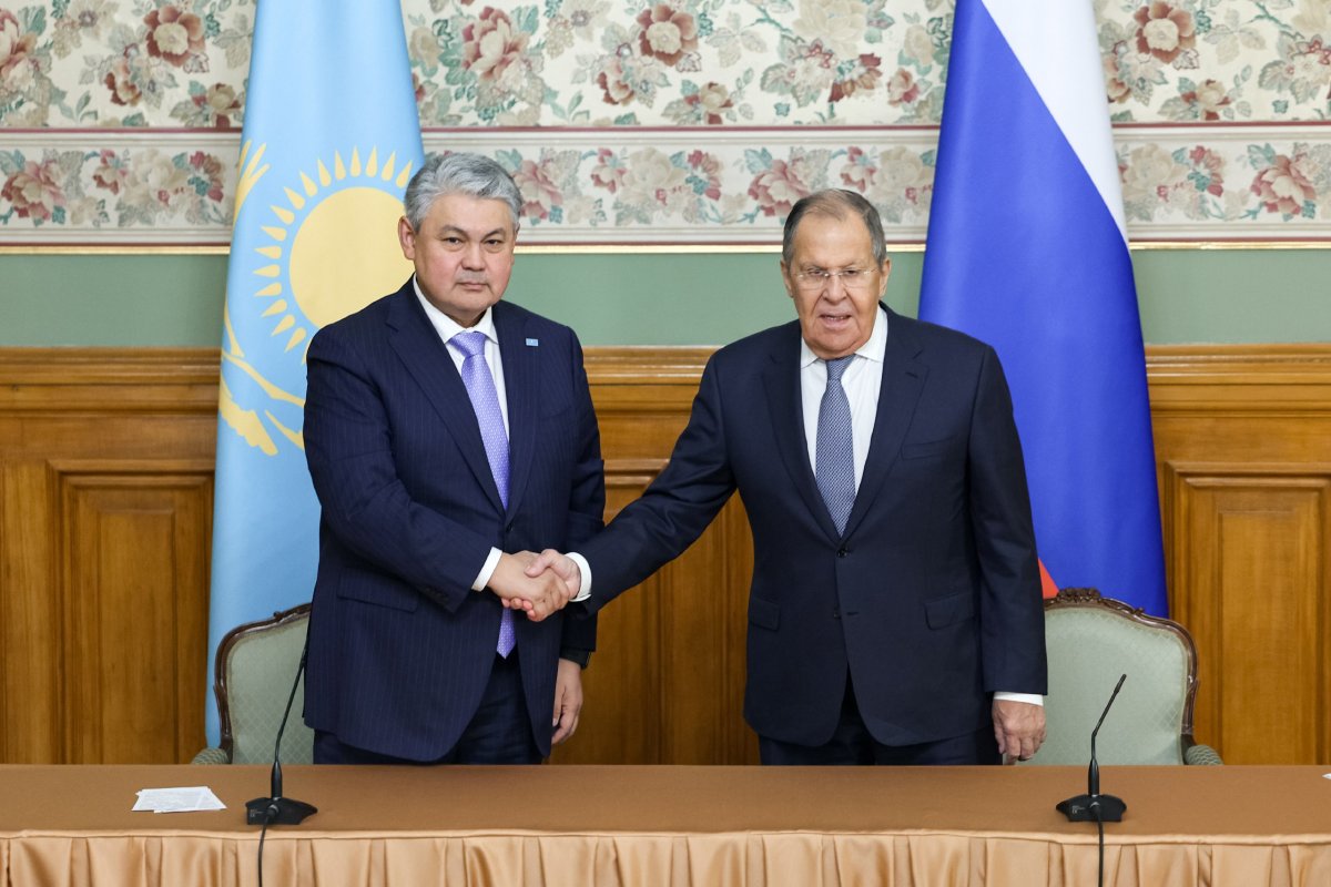 Ермек Кошербаев встретился с Сергеем Лавровым
