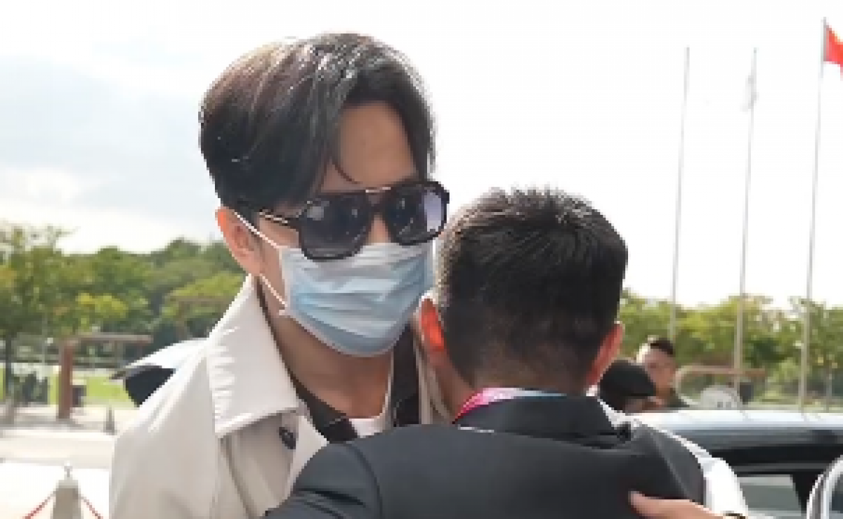 Димаш Кудайберген приехал поддержать сборную Казахстана по таеквандо