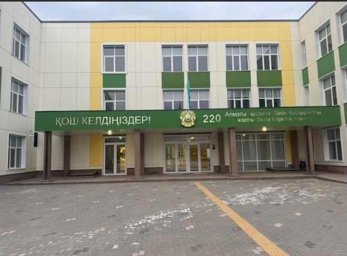 Четыре новые школы открыли в Алматы в рамках предвыборной программы партии AMANAT