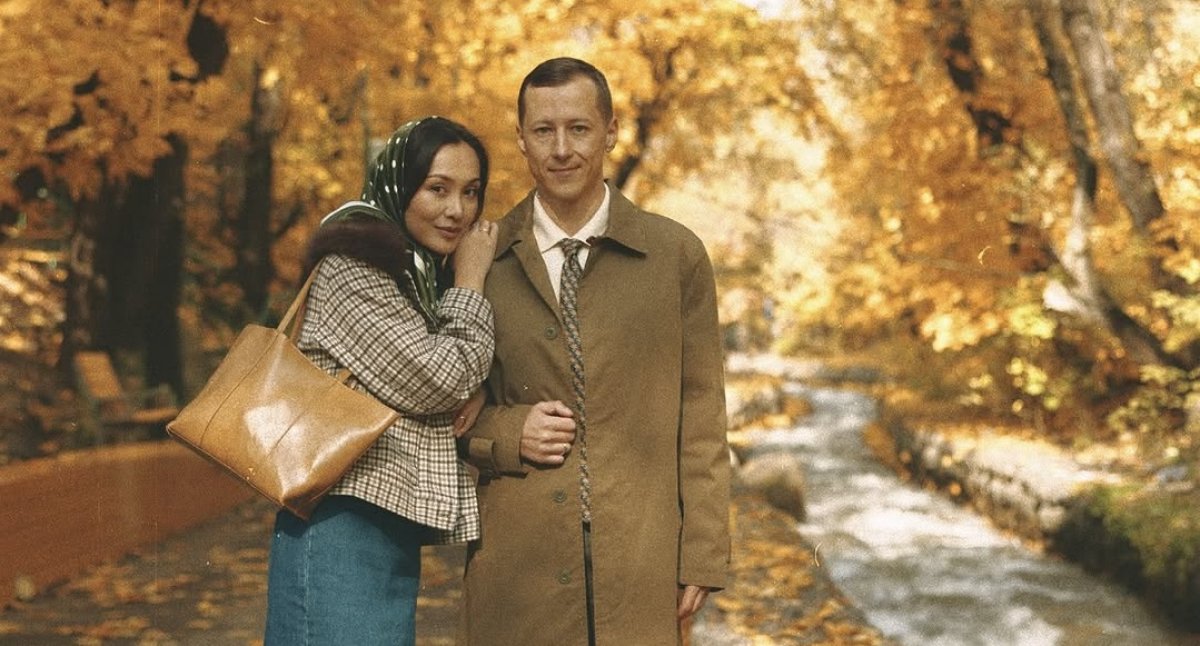 Фариза Ескермес с супругом кочует из эпохи в эпоху