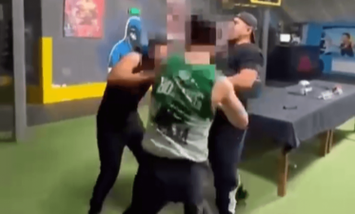 Тренер по боксу из Астаны арестован за дерзкий ролик в соцсетях