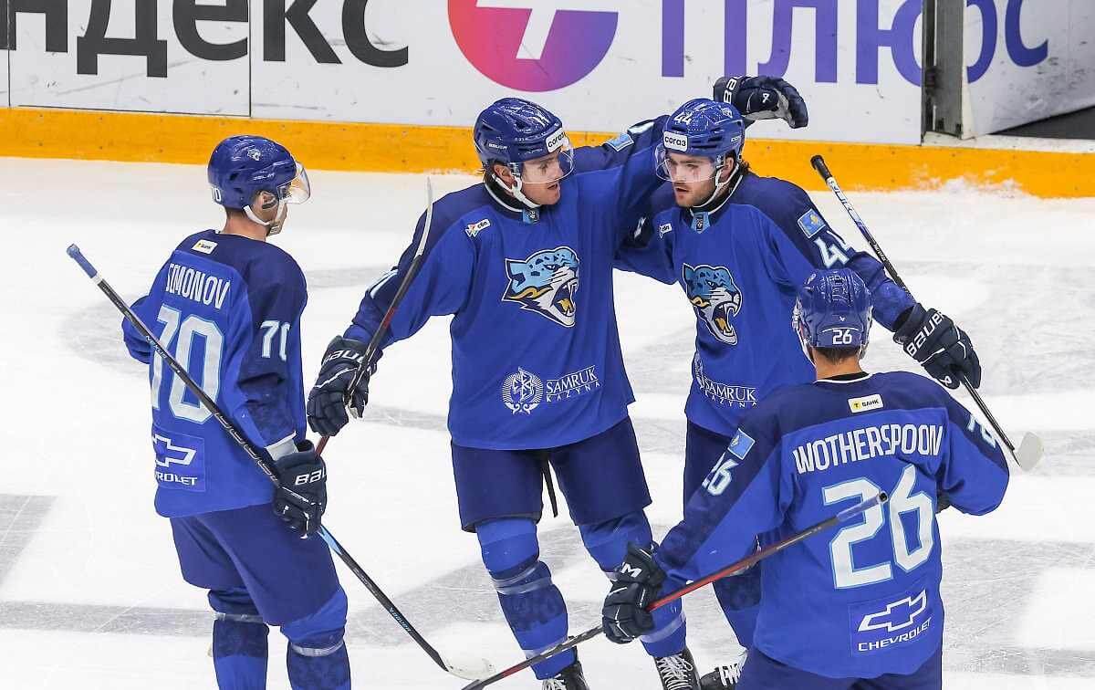 Матч “Барыс” – “Нефтехимик” покажут в прямом эфире