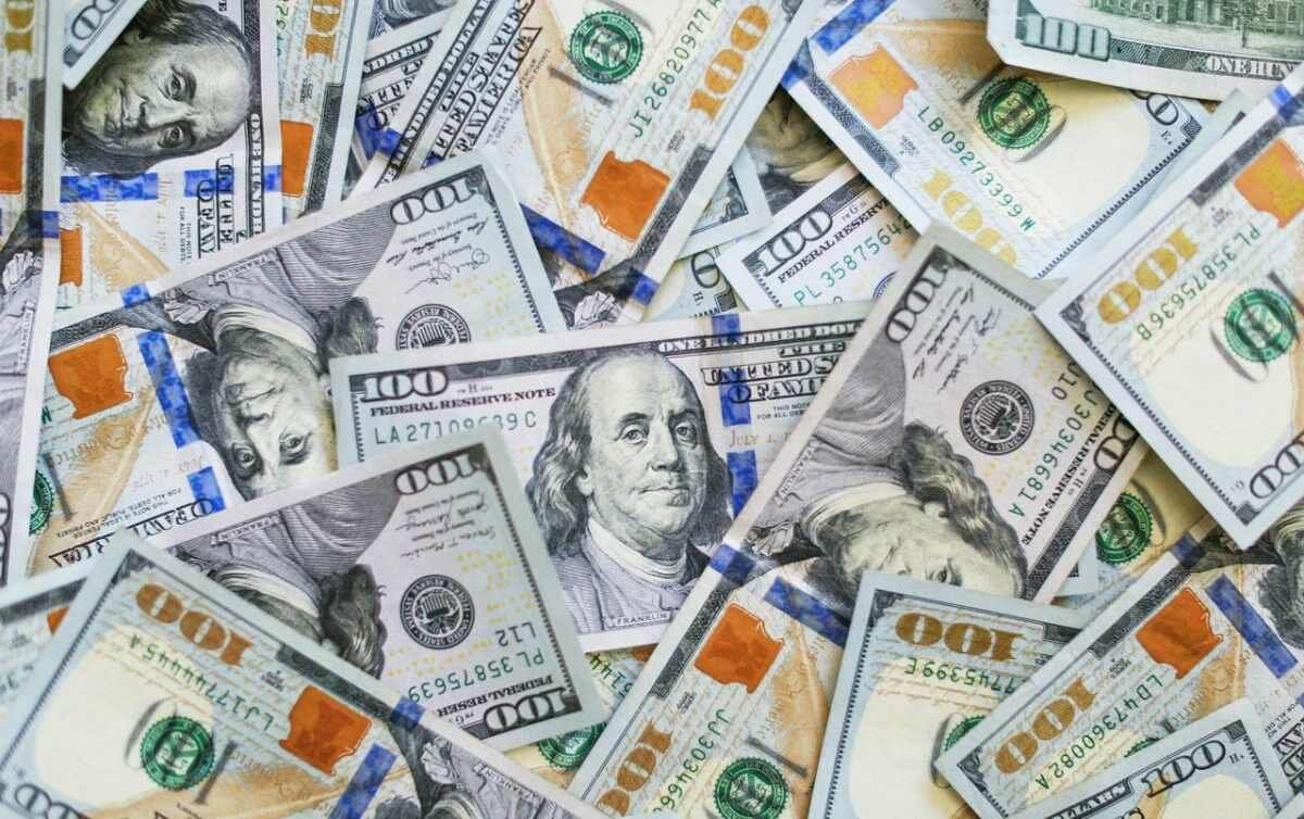 Сколько стоит доллар в обменниках 4 ноября